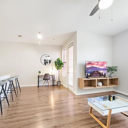 Getaway Apartment Near Beaches And Airport Tampa Eksteriør bilde