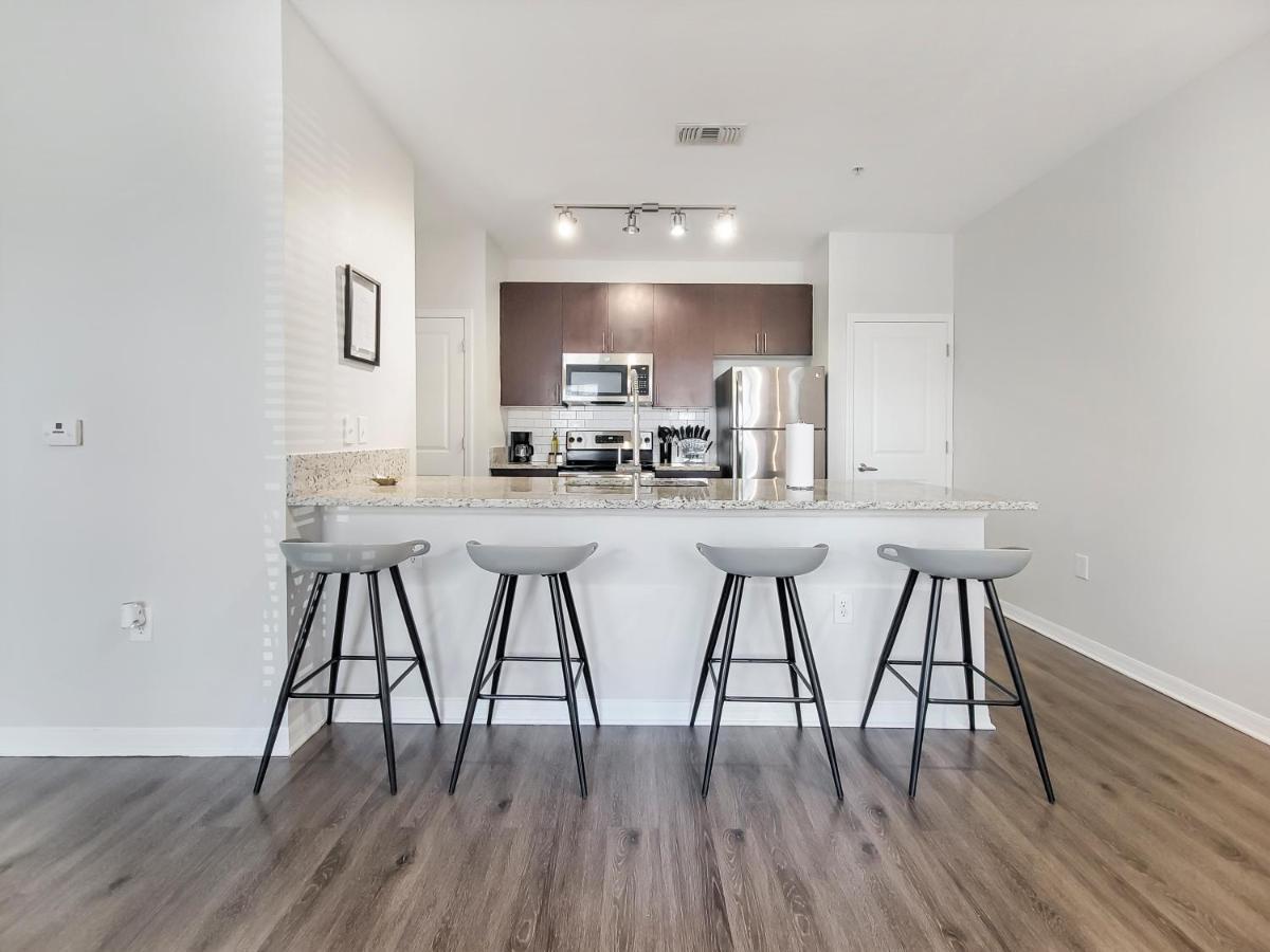 Getaway Apartment Near Beaches And Airport Tampa Eksteriør bilde