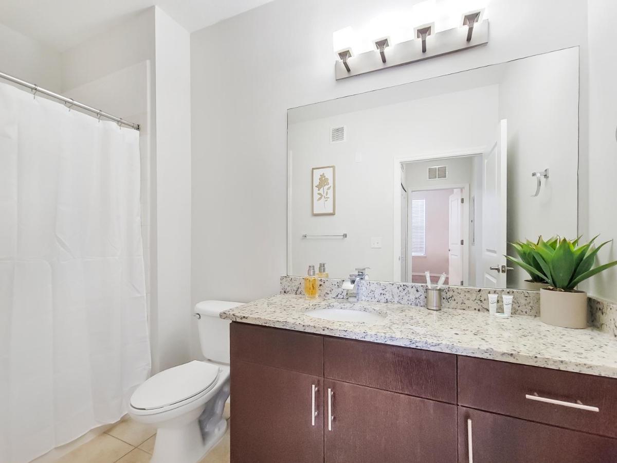 Getaway Apartment Near Beaches And Airport Tampa Eksteriør bilde